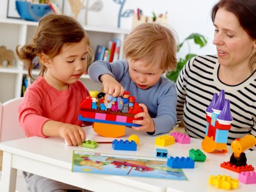 LEGO  45024 STEAM Park - Image 4