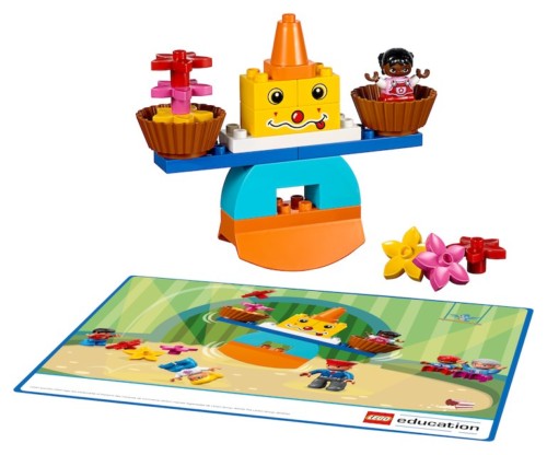 LEGO  45024 STEAM Park - Image 3